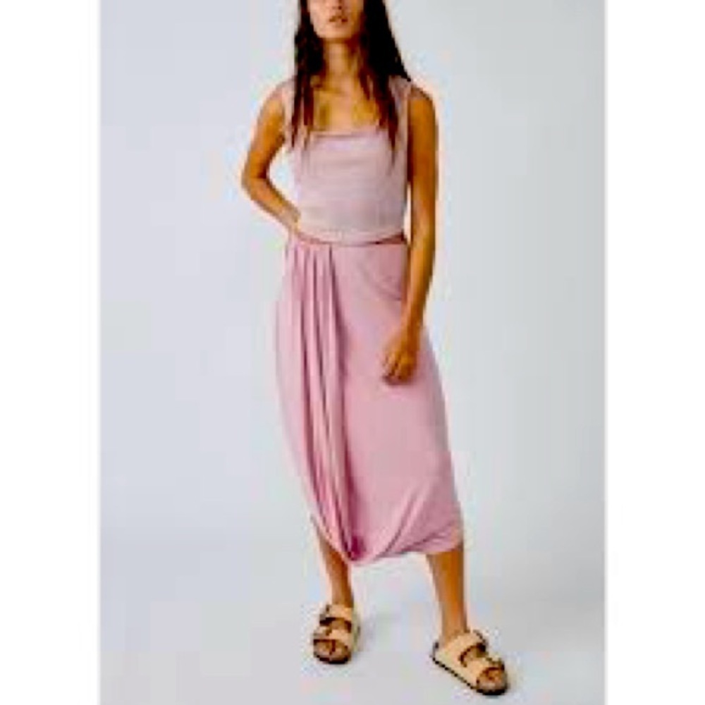 FREE PEOPLE Daphne Set in color Rose size Large-NWOT